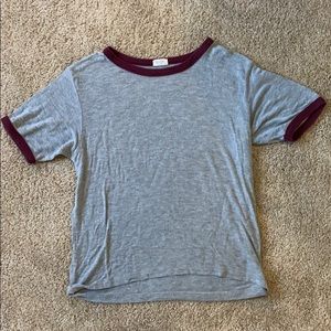 BRANDY MELVILLE JOHN GALT T SHIRT